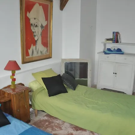 فندق مبيت وإفطار Demeure De Boisclaireau لو مان