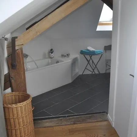 Demeure De Boisclaireau Panzió Le Mans