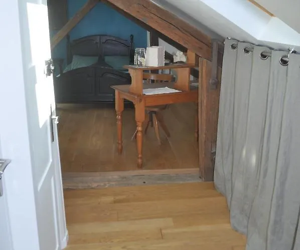 Demeure De Boisclaireau *